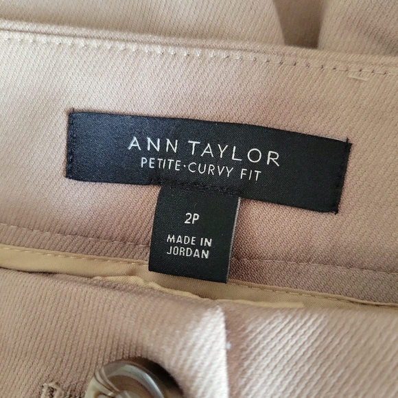 Ann Taylor | Women's Beige Petite High Rise Kate Wide Leg Crop Pant -Size 2P - Picture 12 of 13